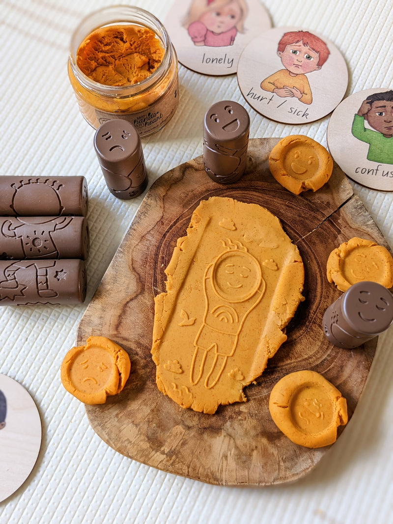 Yellow Door Let’s Roll Emotions Rolling Pin Art and Craft for Kids Playdough Sand Toys Sensory Toys 2yrs+