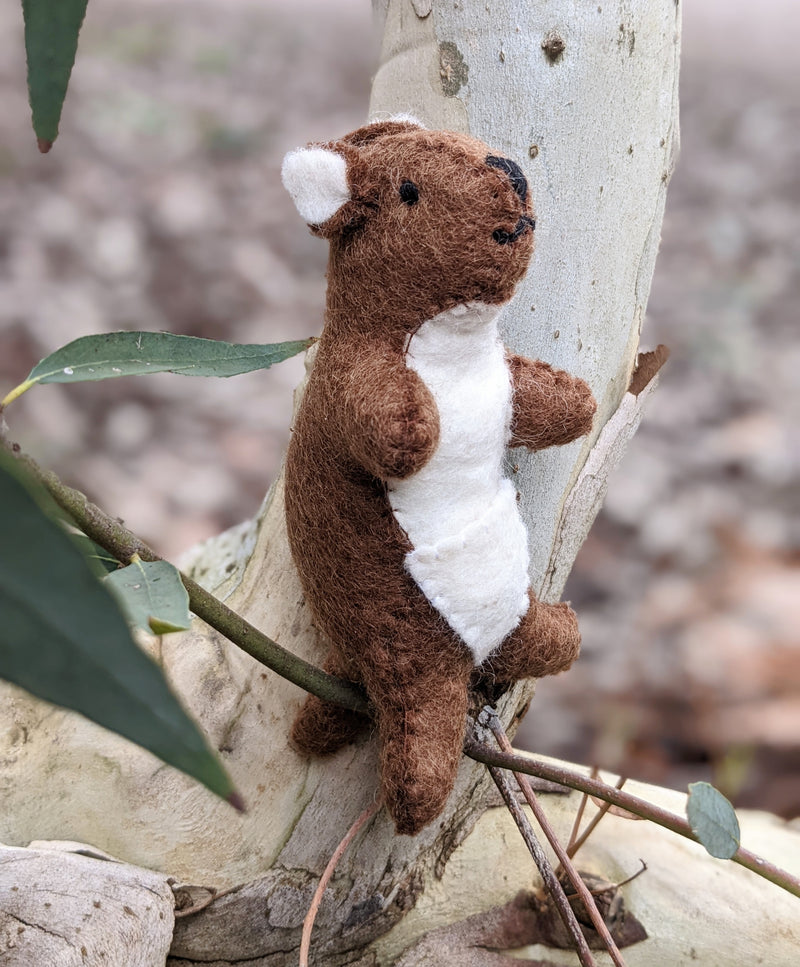 Pashom Felt Kangaroo Small Pretend & Imaginative Play Toys Felt Animals Clearance 3yrs+