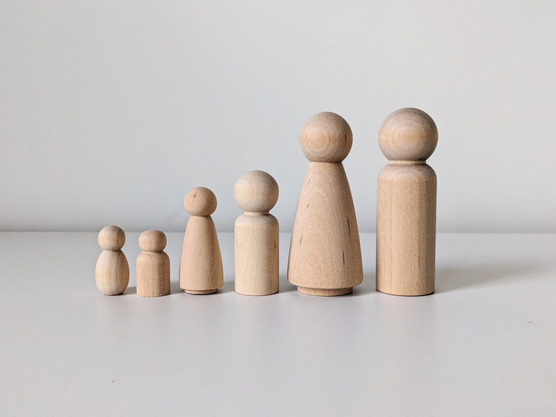Wooden Peg Dolls Family 6 Pieces Wooden Toys 3yrs+