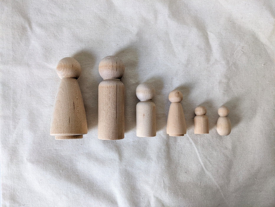 Wooden Peg Dolls Family 6 Pieces