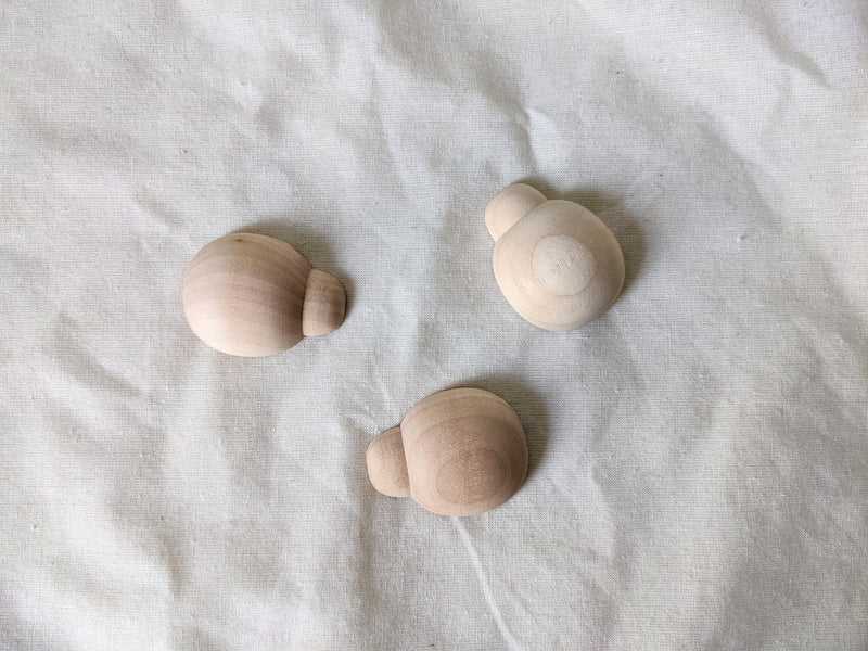 Wooden Ladybug Set of 10 pieces Nature Play Tools and Toys 3yrs+