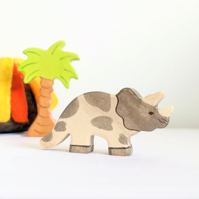 Holztiger Triceratops Wooden Animals Dinosaur toy Dinosaur and Dragon Theme 3yrs+