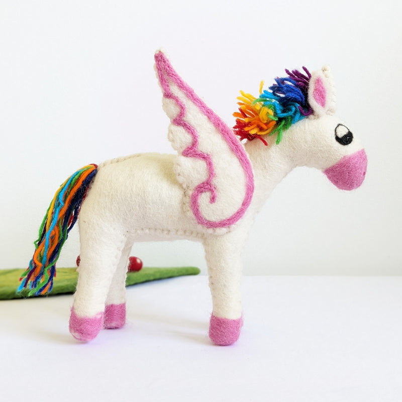 Papoose Felt Rainbow Pegasus Unicorn Mother Pretend & Imaginative Play Toys Unicorn Toys Fairy Unicorn and Castle Theme 3yrs+