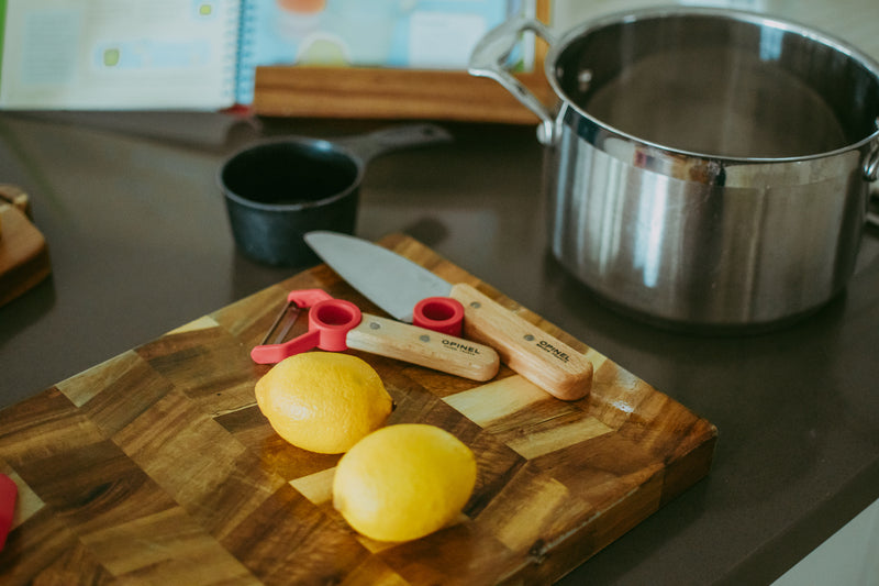 Opinel Le Petit Chef Knife and Peeler Finger Guard Complete Set Red Montessori Practical Life Materials Best Seller 7yrs+