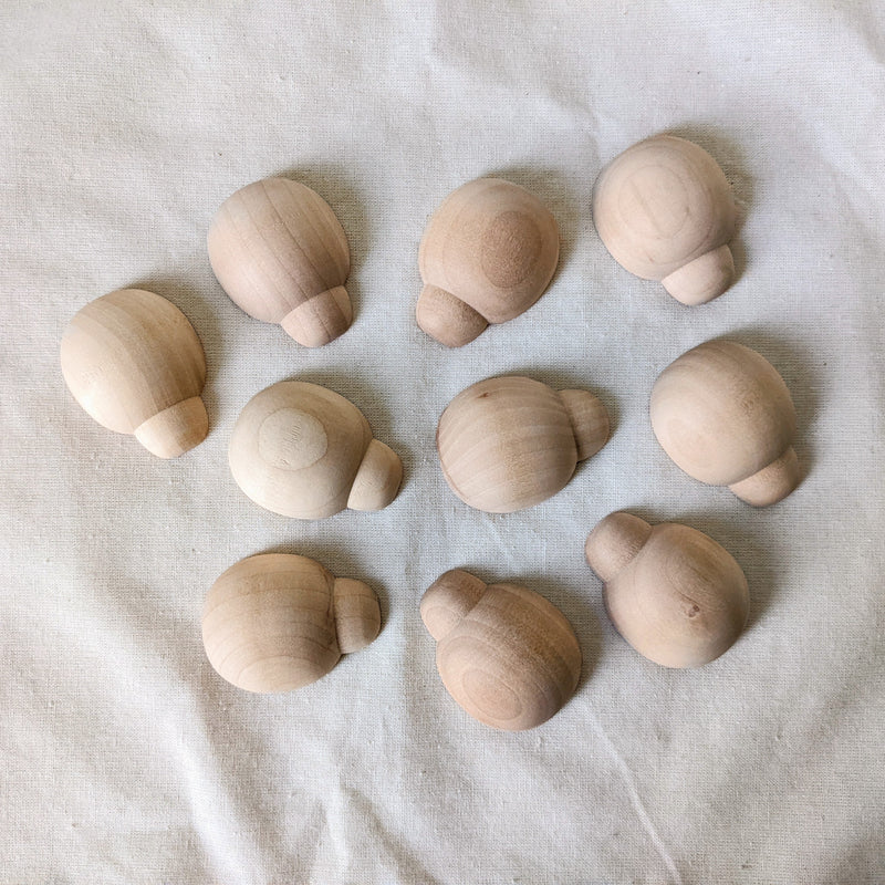 Wooden Ladybug Set of 10 pieces Nature Play Tools and Toys 3yrs+