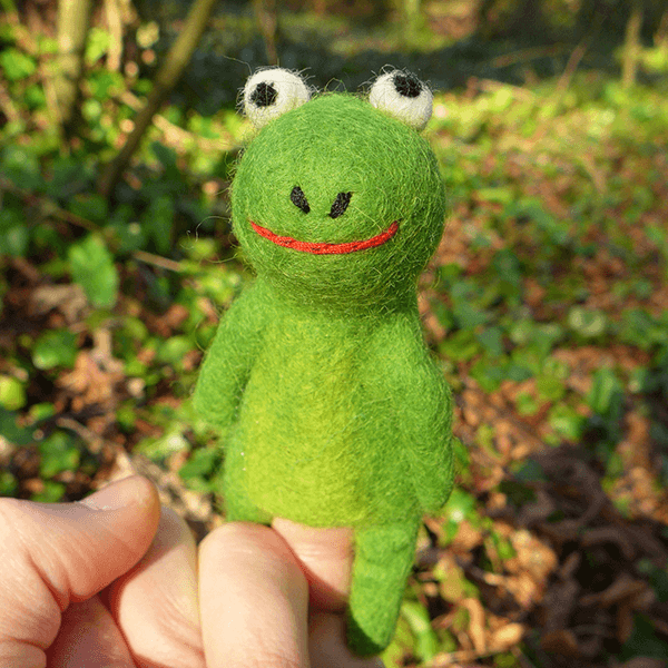 Papoose Felt Frog Finger Puppets Set of 2 - My Playroom 