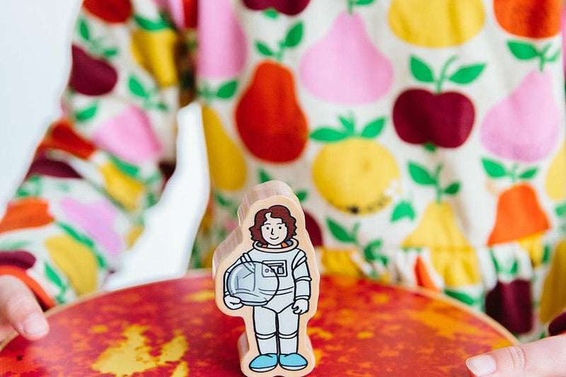 The Freckled Frog Travelling in Space 2yrs+ - My Playroom 