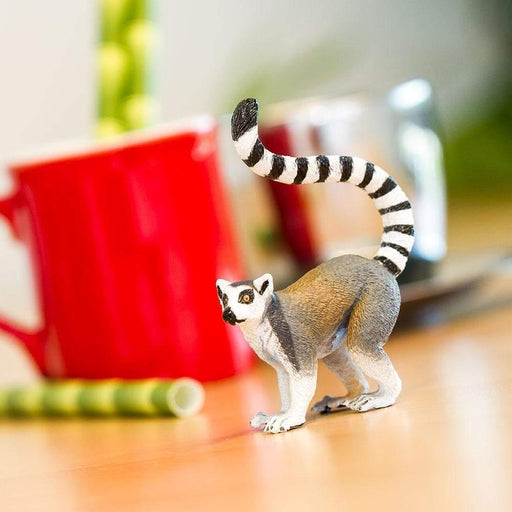 Ring-tailed Lemur Figurine Safari Collection - My Playroom 