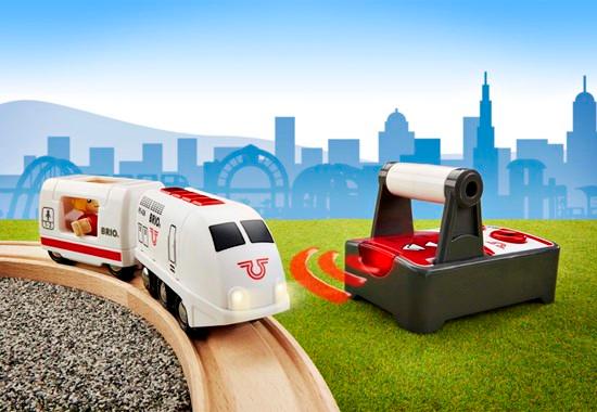 BRIO Remote Control Travel Train 4 Pcs 3yrs+ - My Playroom 