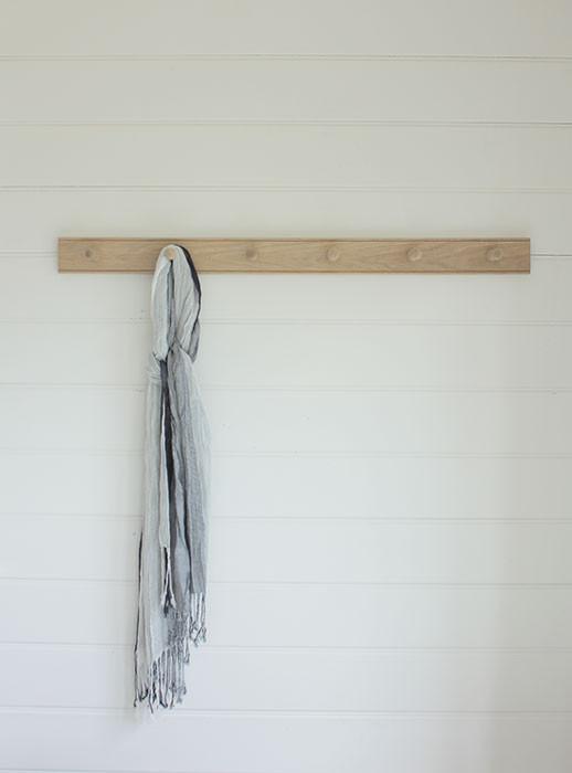 Peg Rails in Oak - 6 Peg 92cm - My Playroom 