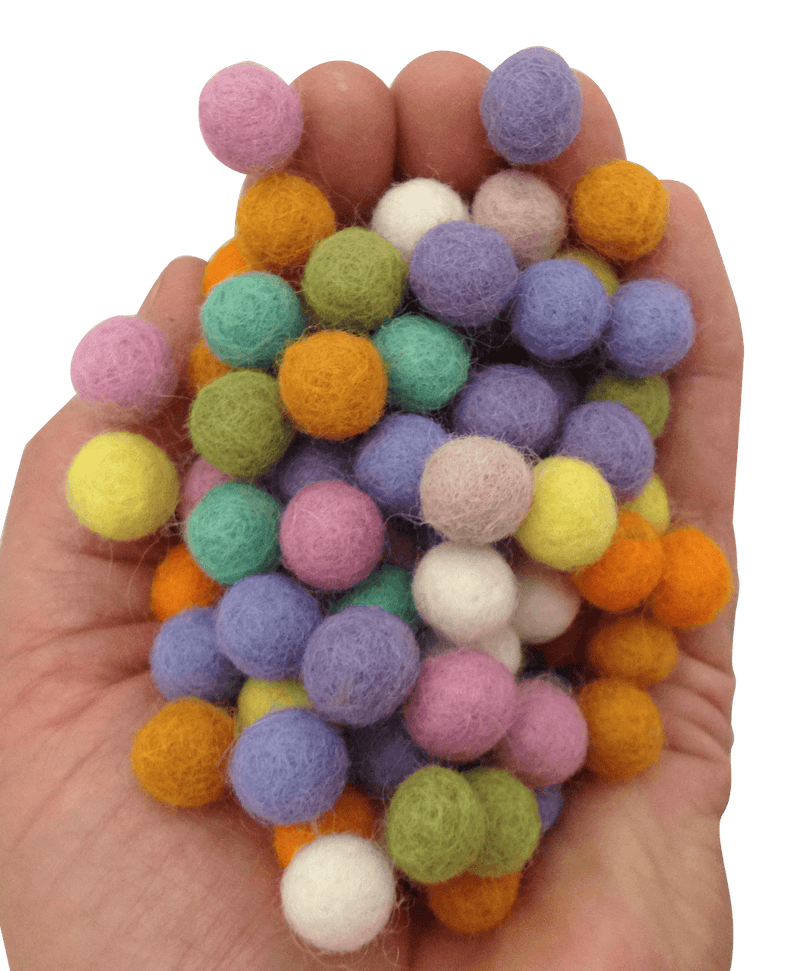 Papoose 1.5cm Spring Felt Pompoms 100 Pieces - My Playroom 