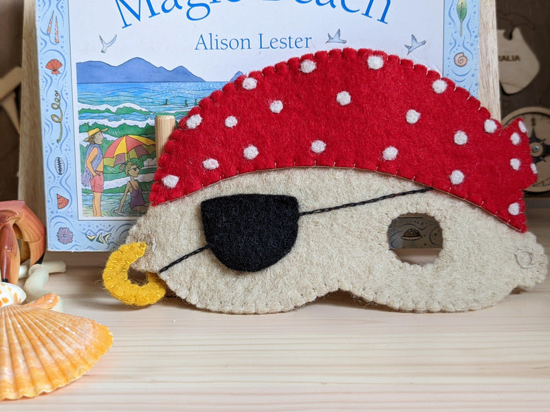 Pashom Pirate Felt Mask - My Playroom 