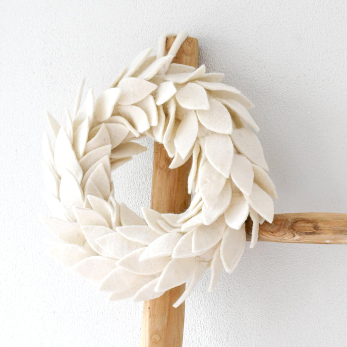 Tara Treasures Felt Leaves Wreath - White - My Playroom 