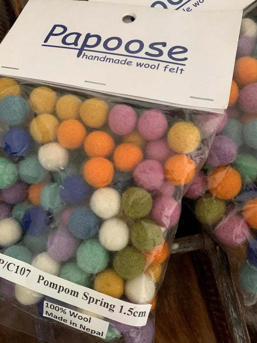 Papoose 1.5cm Spring Felt Pompoms 100 Pieces - My Playroom 