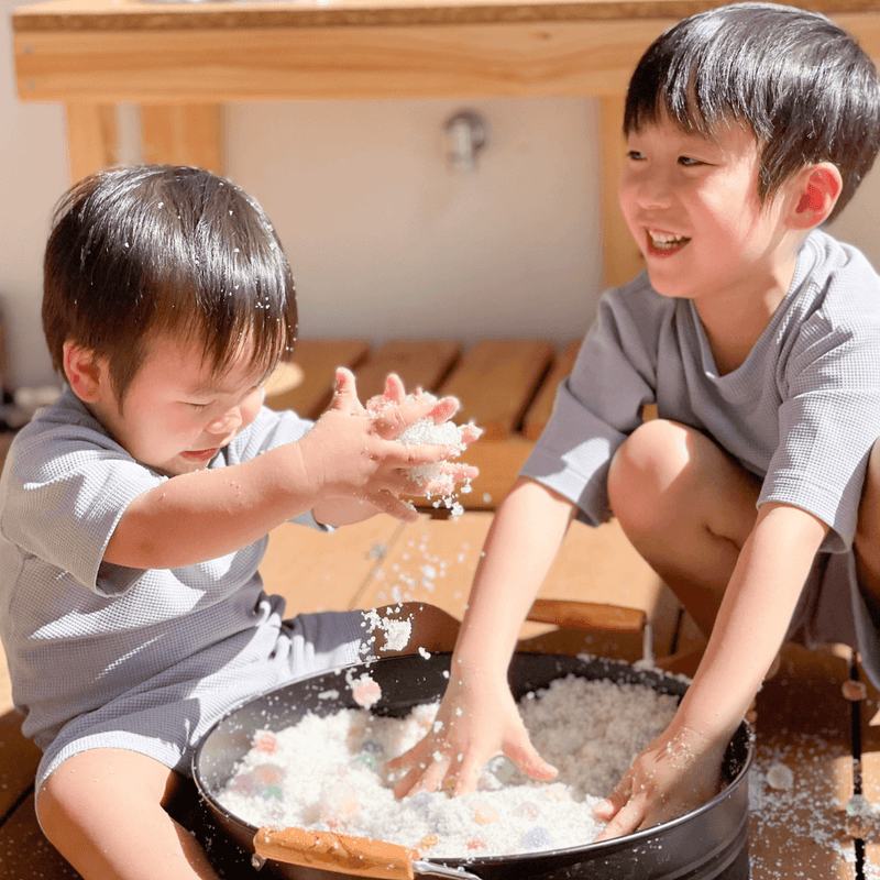 Emondo Kids Magic Instant Snow Sensory Early Science STEM Toys Sensory Toys Best Seller 4yrs+