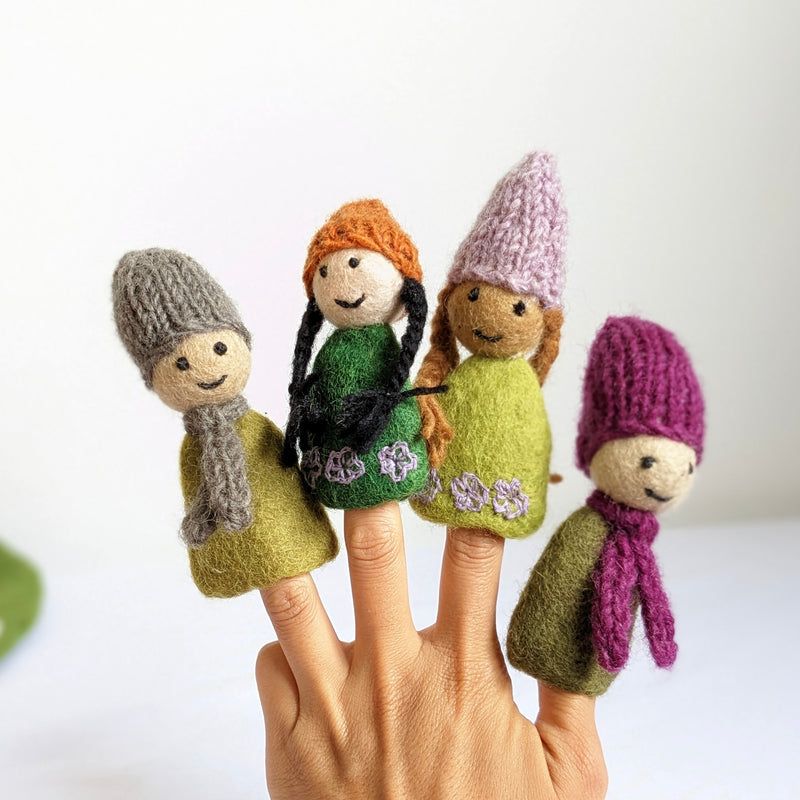 Papoose Felt Forest Family Finger Puppets Set of 4 Pretend & Imaginative Play Toys 3yrs+