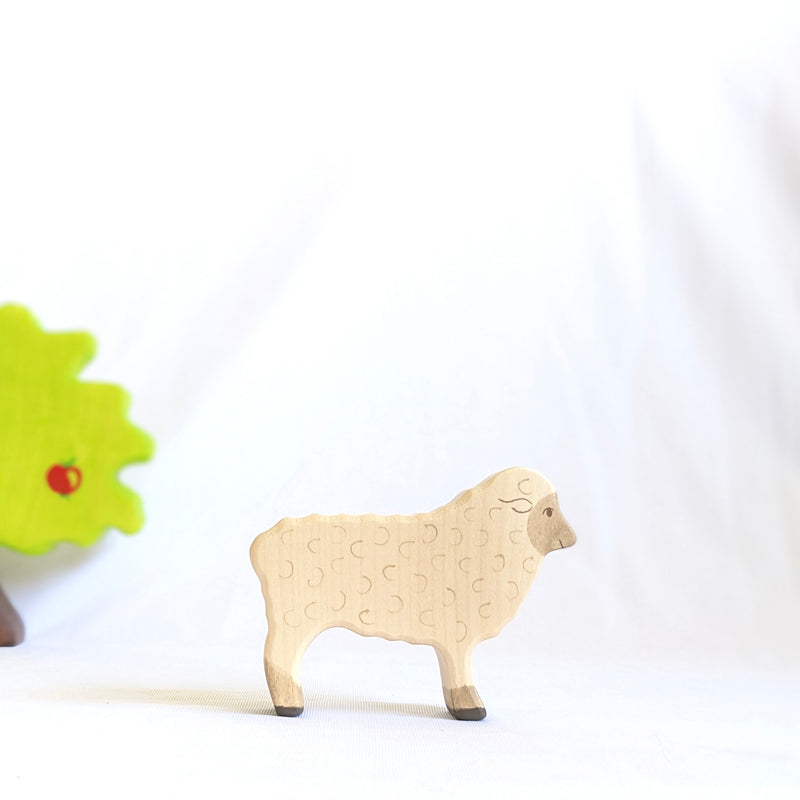 Holztiger Sheep White Wooden Animals Farm Animal Toys 3yrs+